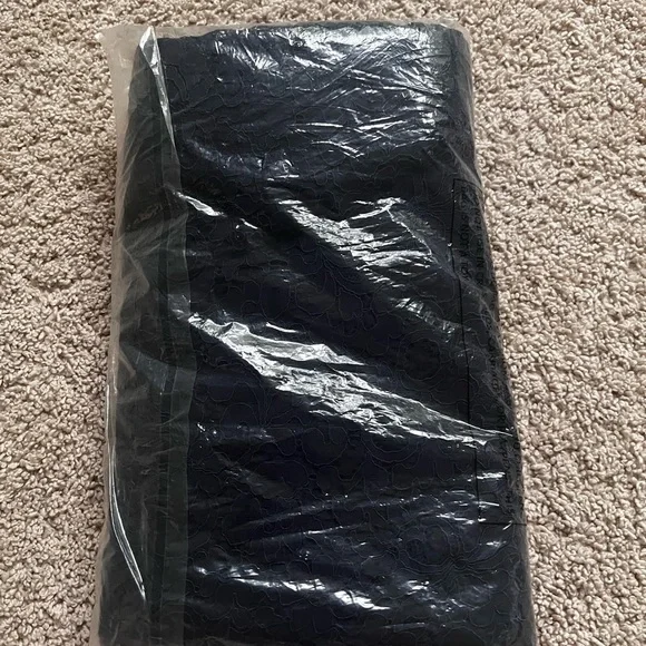 Isaac Mizrahi Midnight Blue Lace Pants - Picture 5 of 5